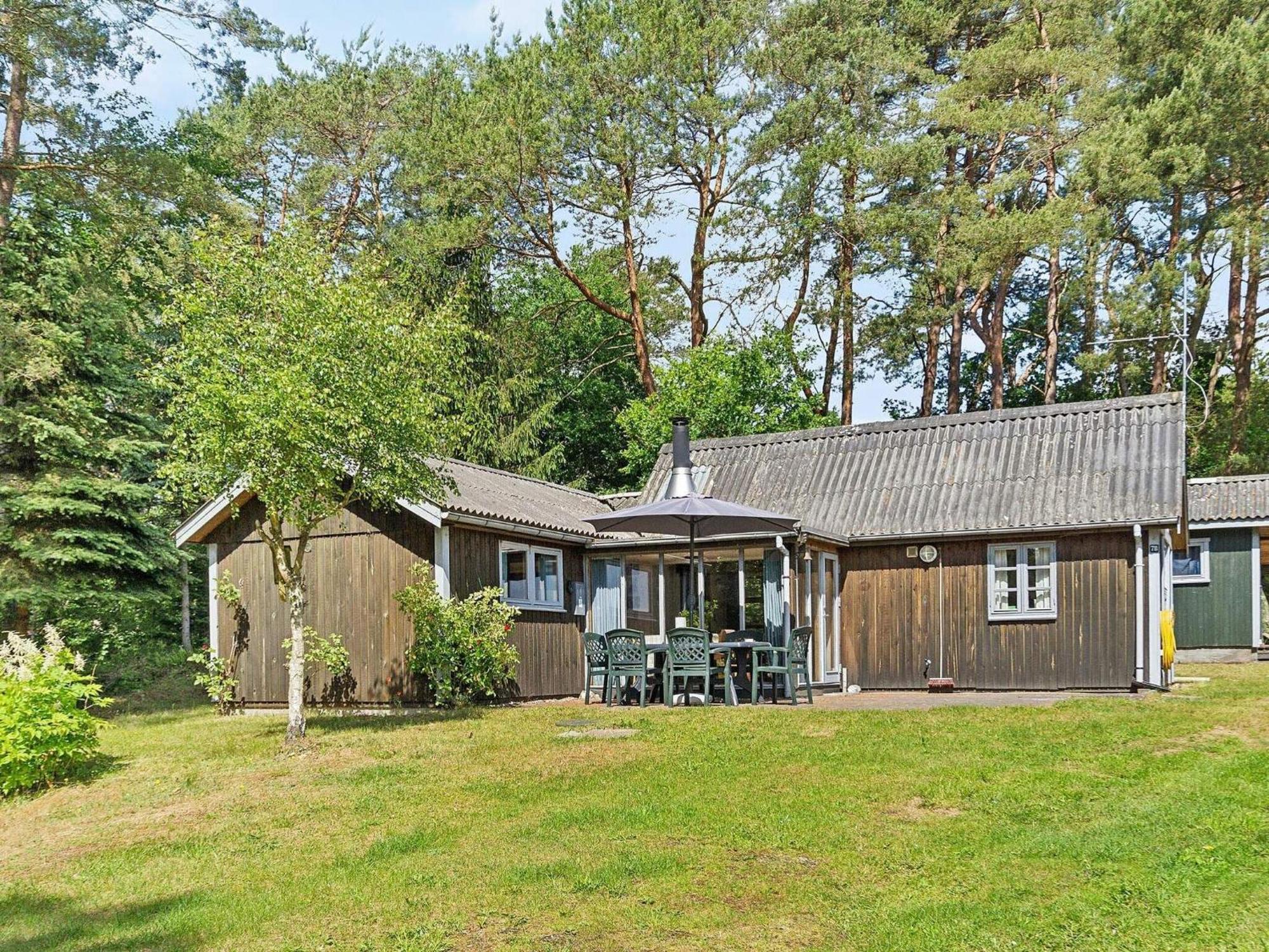 7 Person Holiday Home In Kolind Экстерьер фото